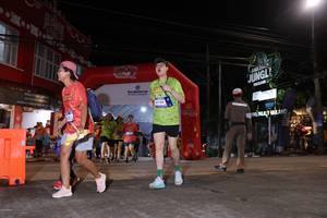 BIB: 4199
                            <button type="button" onclick="openModal(26263856)" class="btn btn-primary btn-sm float-right btn-popup" data-toggle="modal" data-target=".modal-high-quality">
                        <i class="fas fa-shopping-cart"></i> Add to Cart
                    </button>
                                            <button type="button" onclick="isThisMe(26263856, true)" class="btn btn-success btn-sm float-right btn-popup btn-isme hidden" data-toggle="tooltip" data-placement="bottom" title="นี่คือรูปของคุณใช่ไหม คลิกที่นี่เพื่อเอาเข้าอัลบั้ม">
                        <i class="fas fa-plus"></i> Add to album
                    </button>
                    <button type="button" onclick="isThisMe(26263856, false)" class="btn btn-warning btn-sm float-right btn-popup btn-isnotme hidden">
                        <i class="fas fa-ban"></i> Remove from album
                    </button>